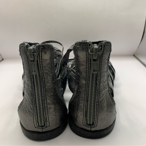 Born Women's Angeles Sandles Metallic grey size 7M ankle strappy Sandals - Picture 6 of 8